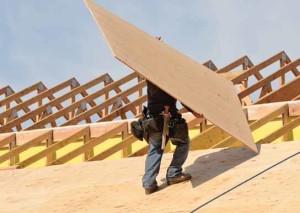 Es importante entender la información que se encuentra en los sellos de clasificación de los paneles de madera contrachapada