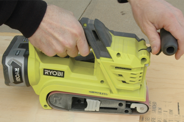 Lijadoras de banda inalámbricas de Ryobi